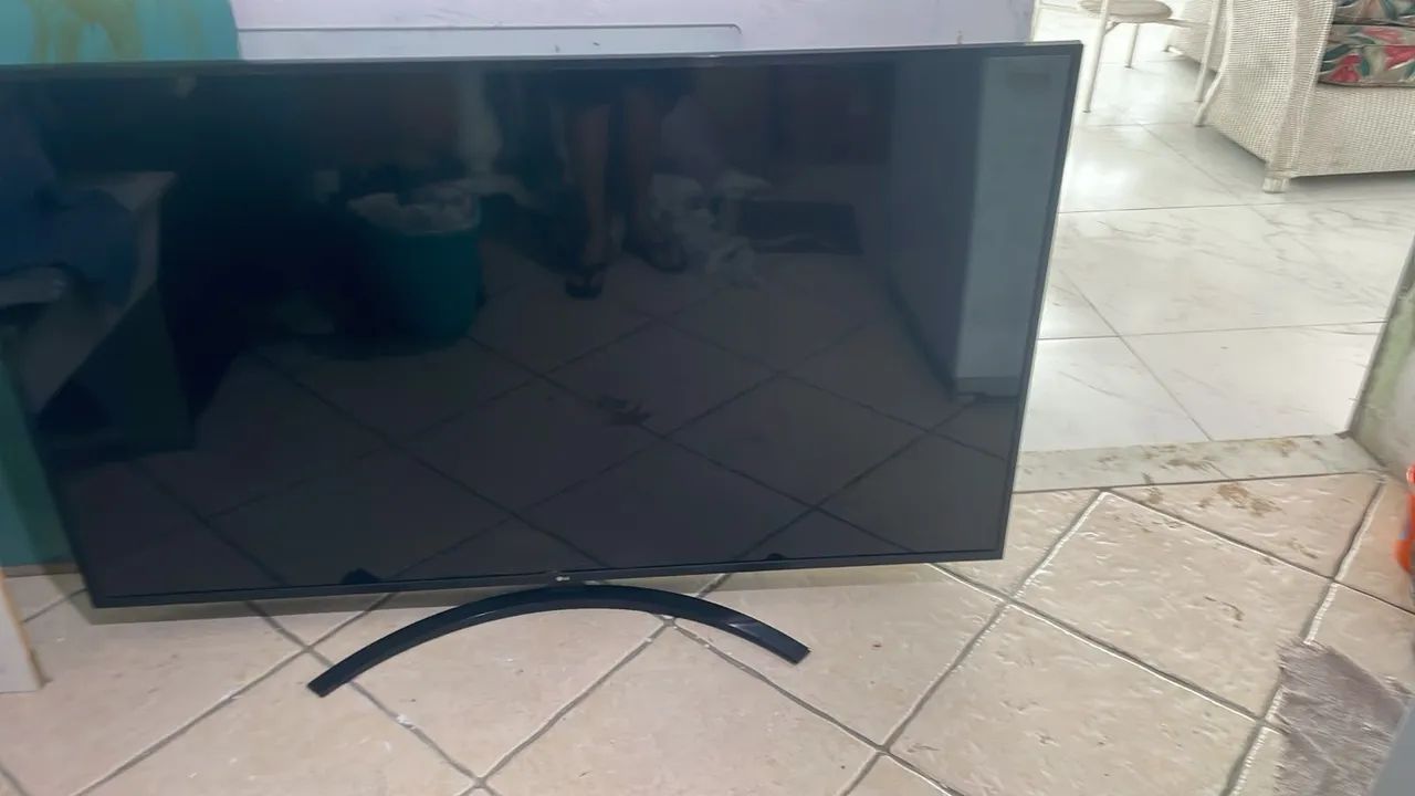 Televisão Smart LG 65' (Tela Quebrada e rachada) - Foto 5