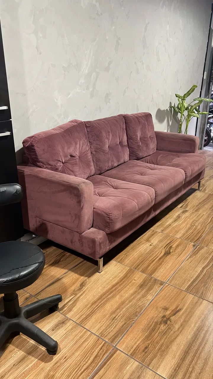 Sofá camurça muito confortável 65171907630339121