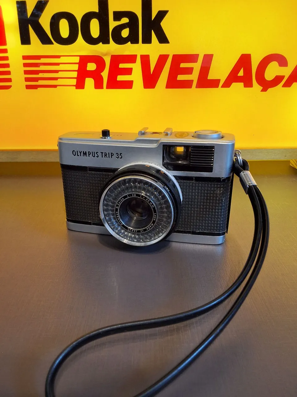 Yashica MINOLTA OLYMPUS フィルムカメラ Câmera Yashica MF-3 Super vermelha - Clássica e colecionável
