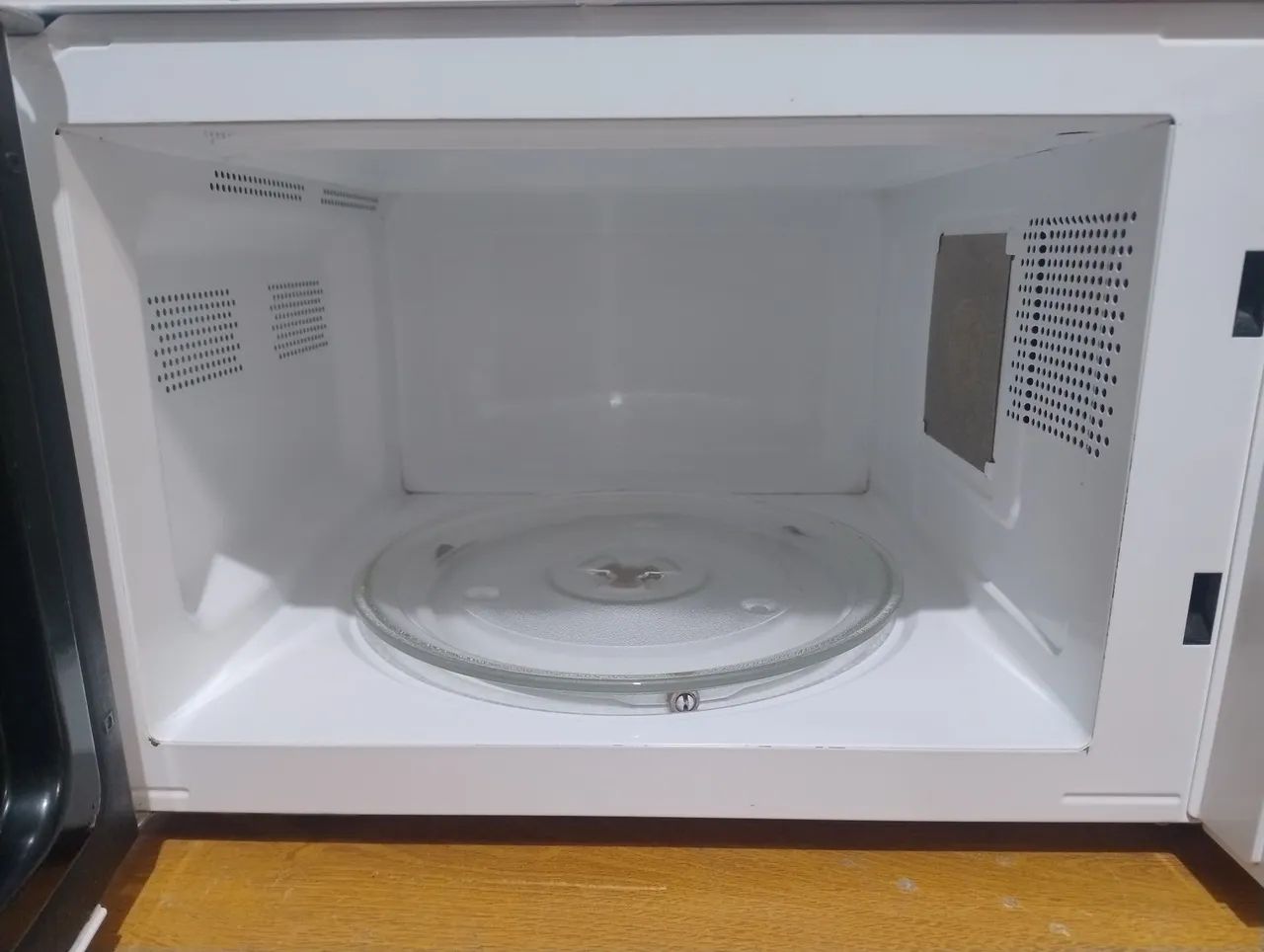 Microondas Philco 28 L, entrega grátis  - Foto 5