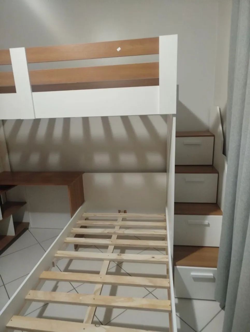 Beliche Multifuncional Casatema Star Office com Escrivaninha e Gavetas (Semi-nova) - Foto 4