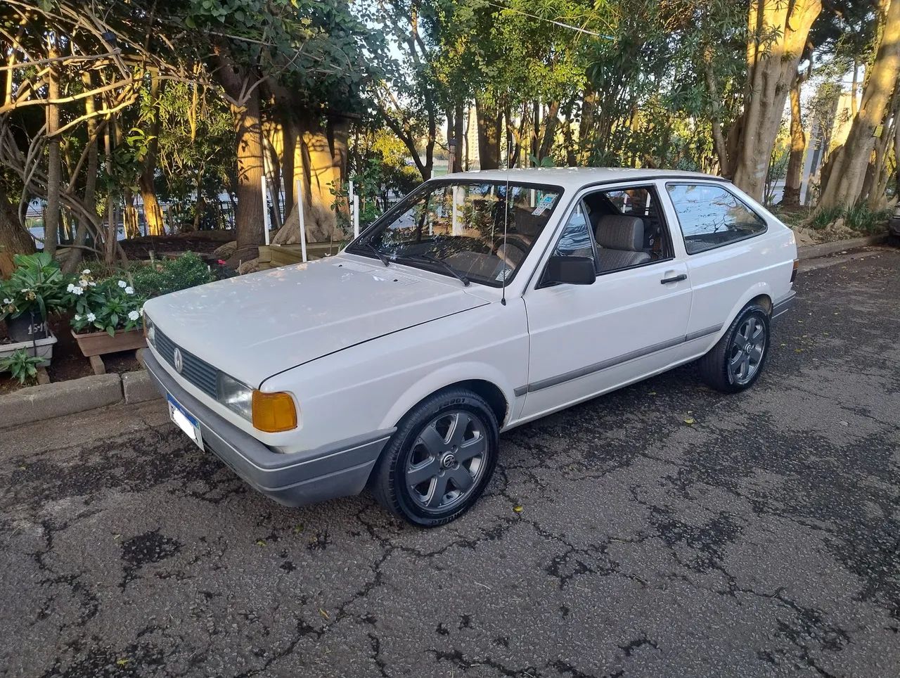 Volkswagen Gol Geração I 1000 2P 1993
