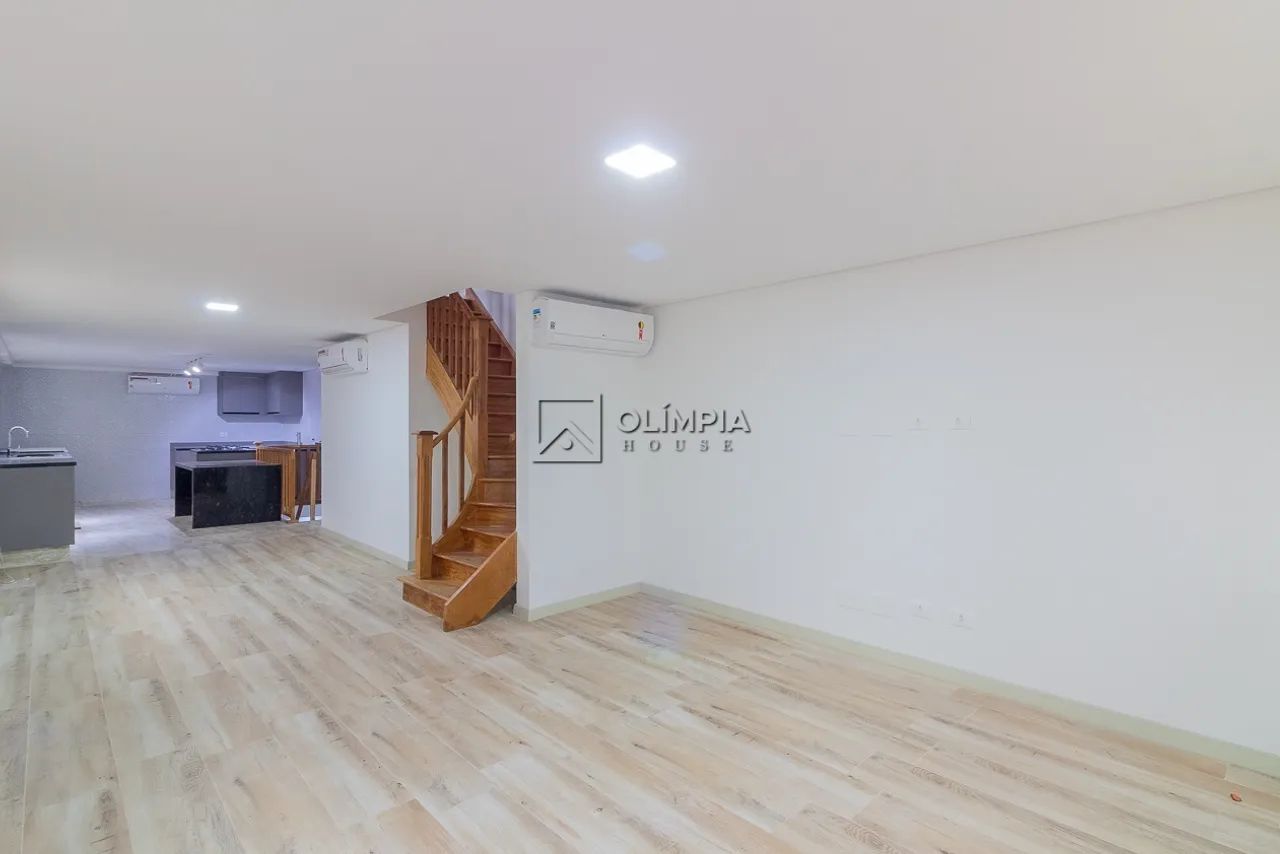 Locação · 3 dormitórios no Casa 1