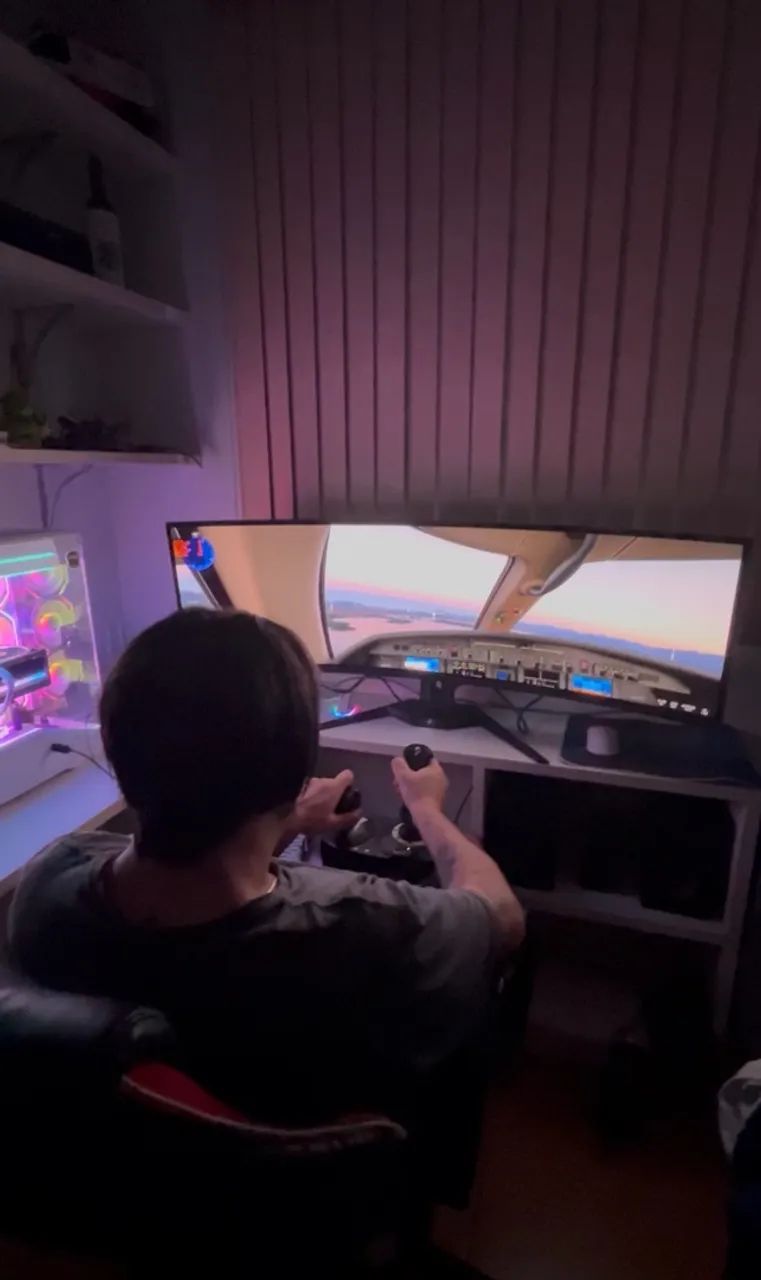 Monitor Aorus 49 polegadas curvo oled  - Foto 3