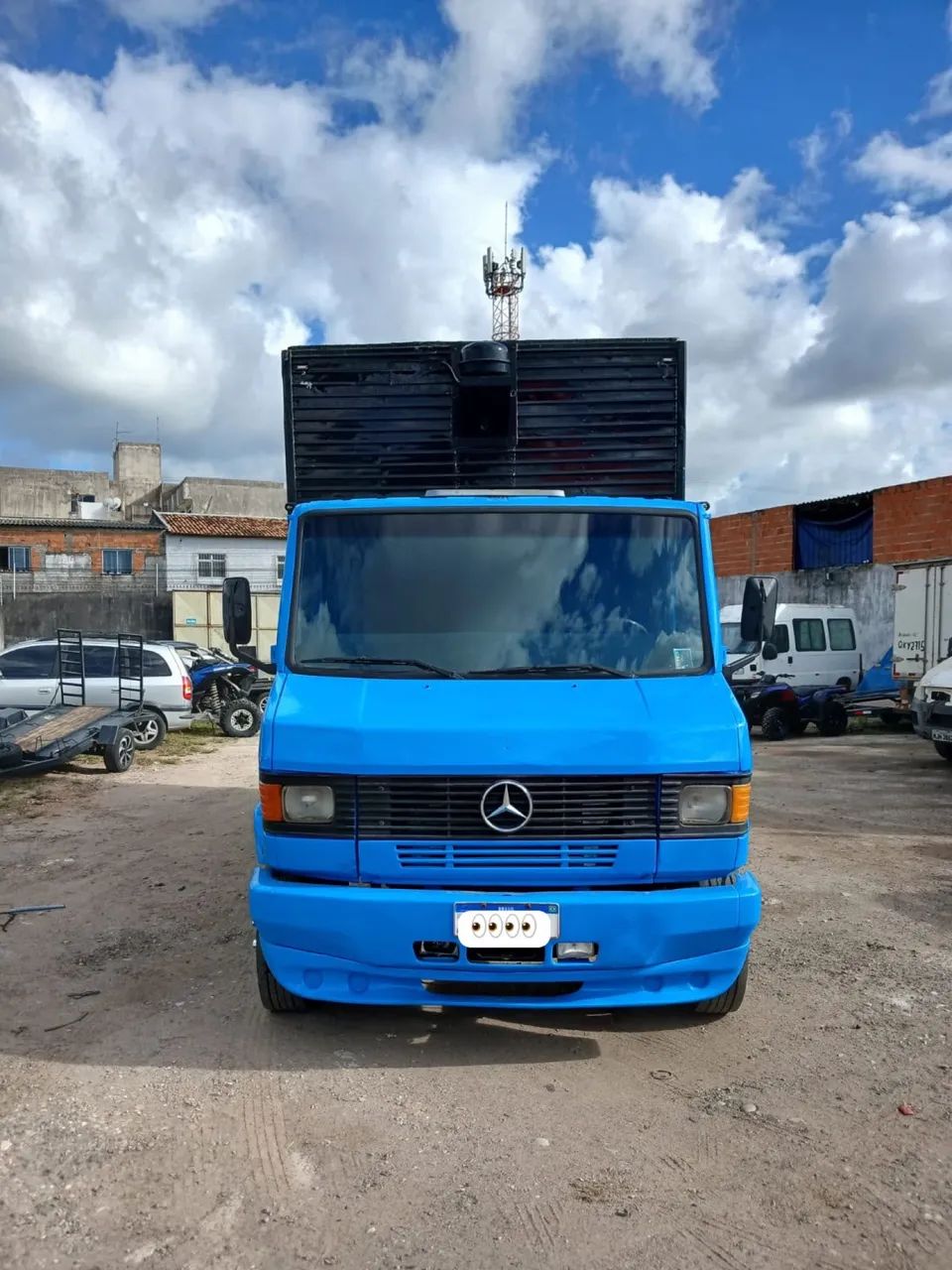 Vendo Mercedinha  710 - Foto 2