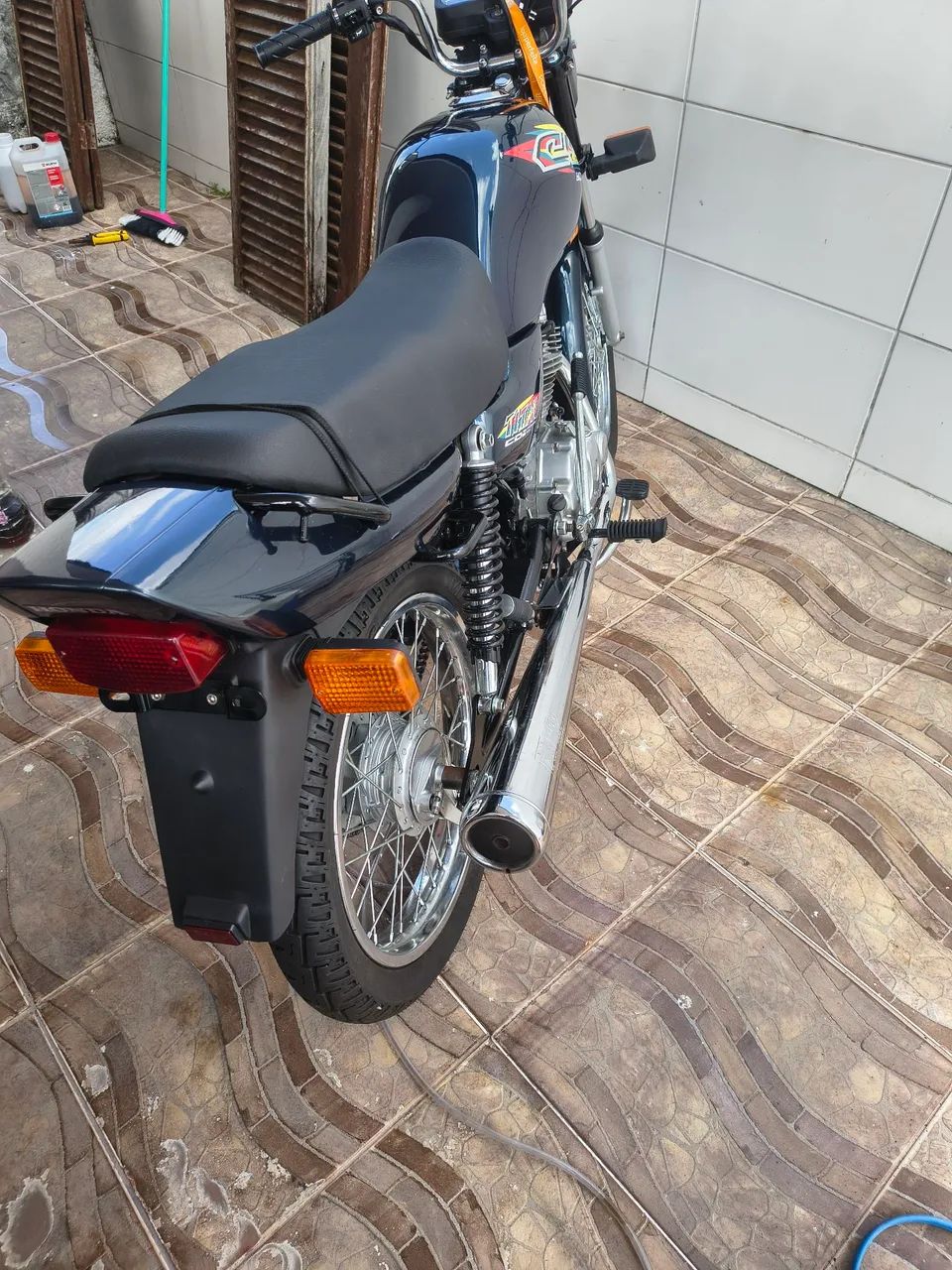 GG 125 1998 zero km - Foto 2