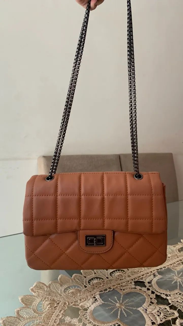 Bolsa Feminina Caramelo com Alça de Corrente - Foto 2
