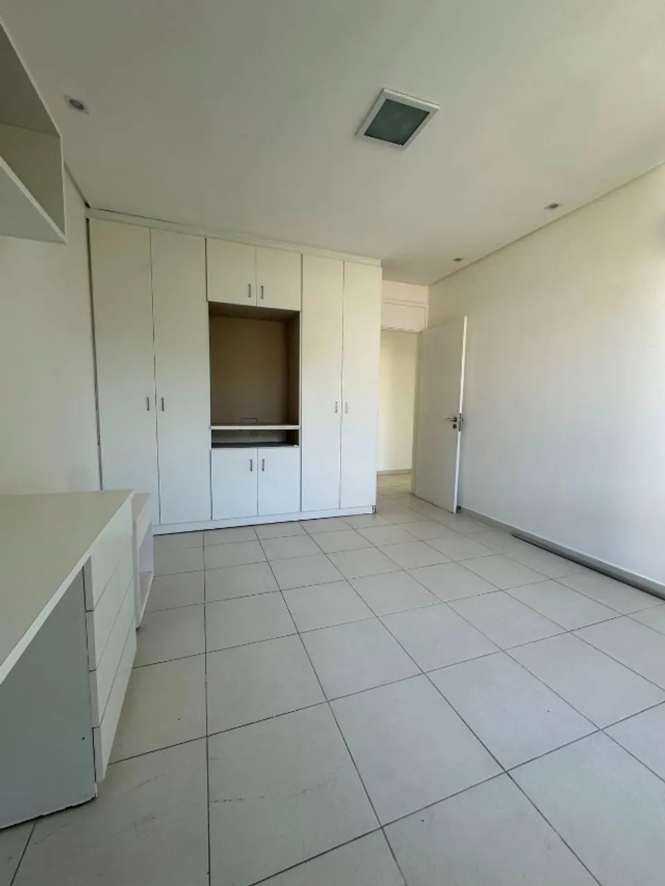 Excelente casa 04 quartos em condomínio - Foto 5
