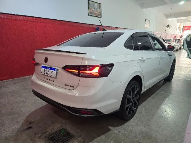 Volkswagen Virtus Exclusive 250TSI 1.4 Flex 16V Aut, foto 4 de 17