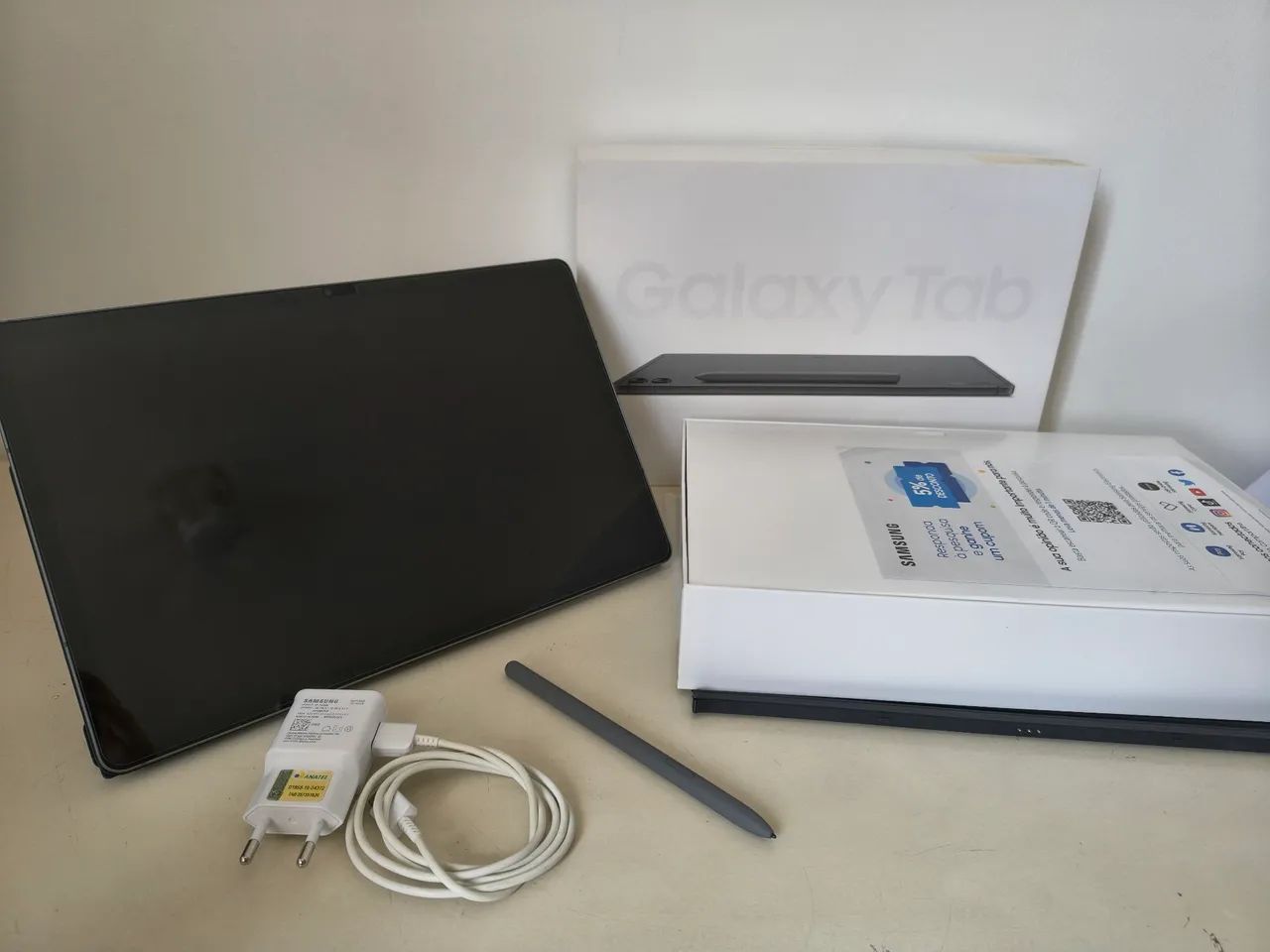 Tablet Samsung Tab S9 FE+ (Plus) + Capa/Teclado Magnético Bettdow - Foto 2