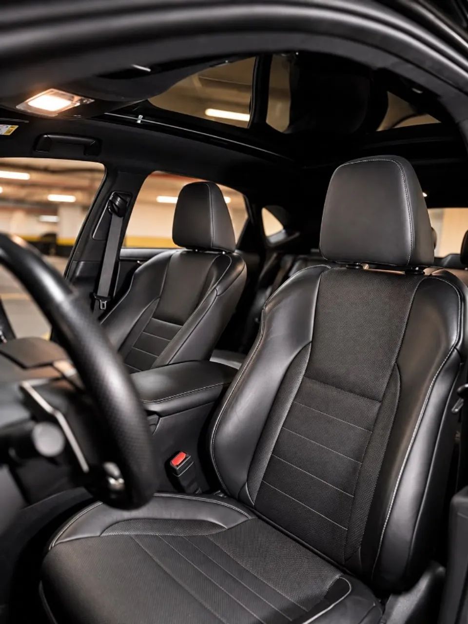 Lexus NX-300 F-sport 2.0 16V 238cv Aut., foto 11 de 15