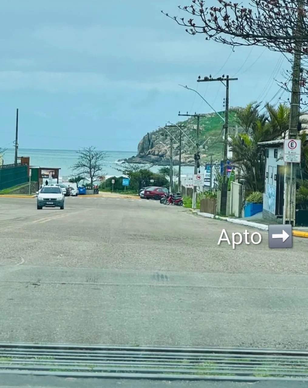Apto 2 dormitórios 