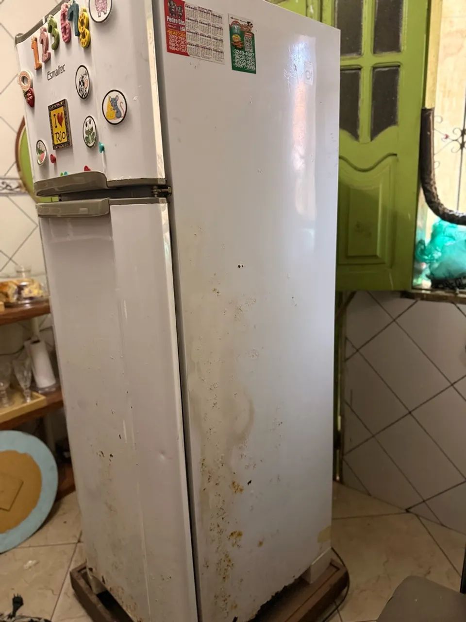 Geladeira Esmaltec