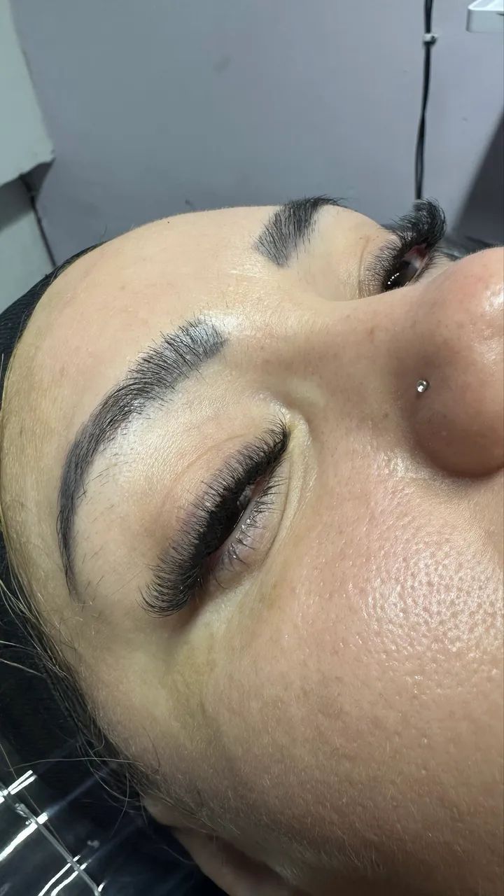 Promoção de setembro extensão de cílios 