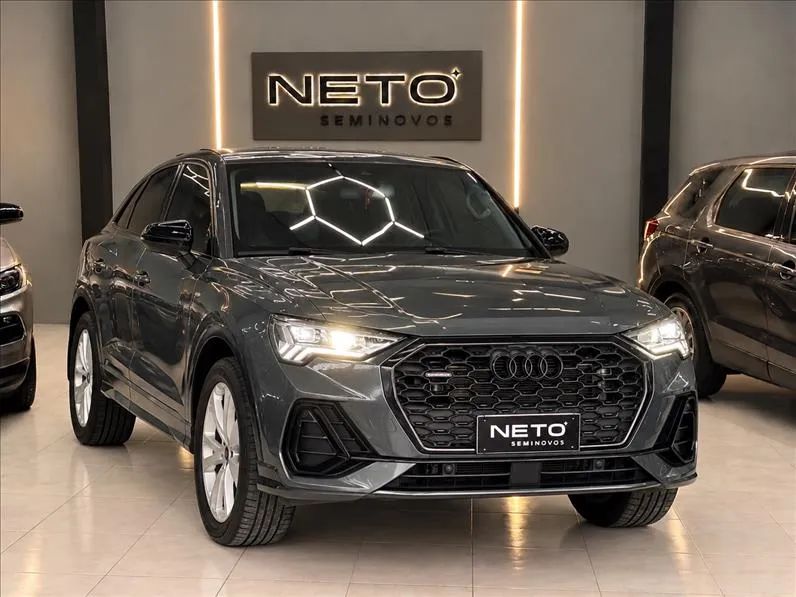 Audi Q3 Perf. Black 2.0 TFSI Tiptr. Quattro 2023