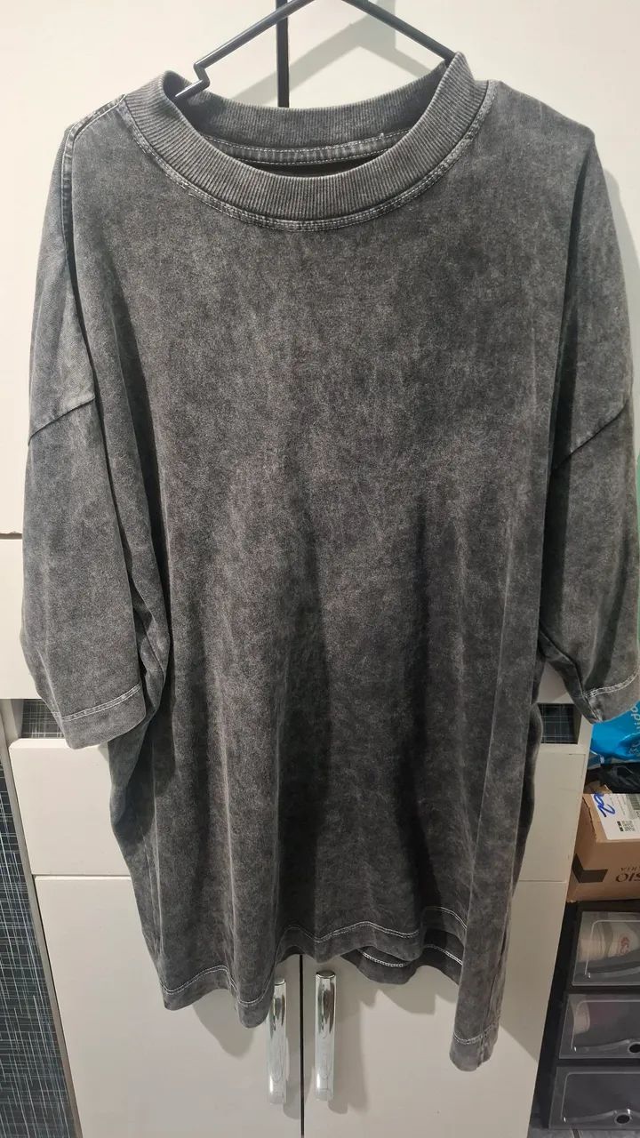 camiseta basyc oversized 