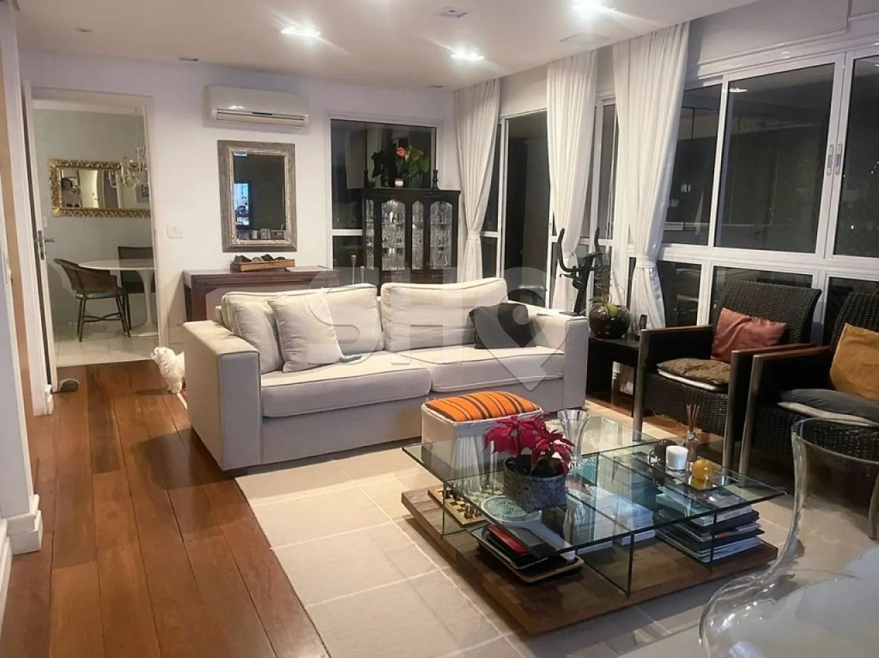 Apartamento à venda no Sumaré com 4 dormitórios e 3 vagas