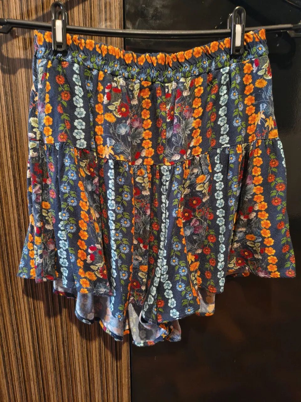 Saia-shorts curta colorida P
