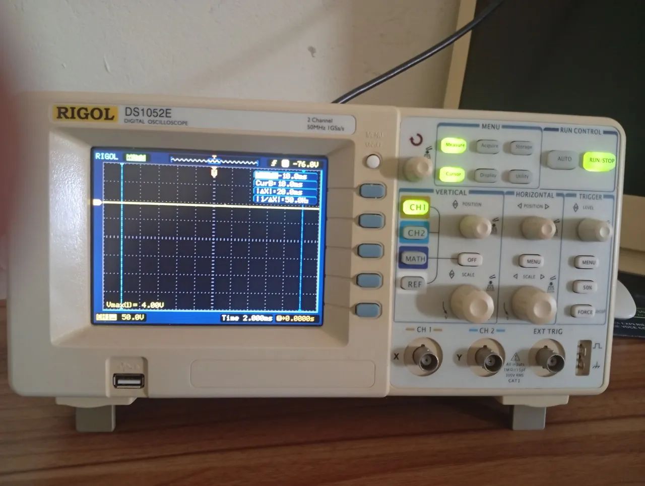 Osciloscópio Digital Rigol 1052E - Foto 4