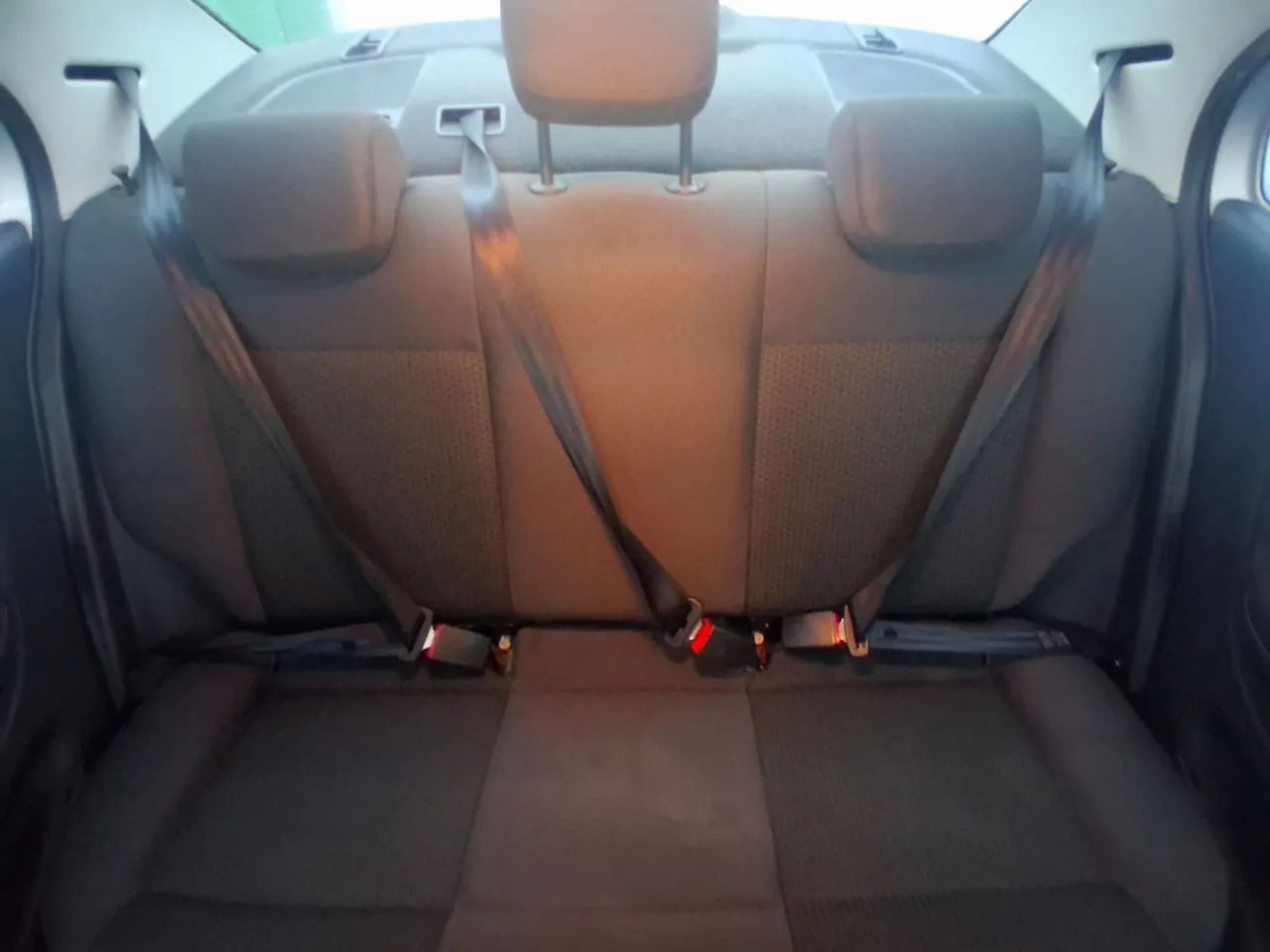 Volkswagen Voyage 1.0 Flex 12V 4p, foto 18 de 18