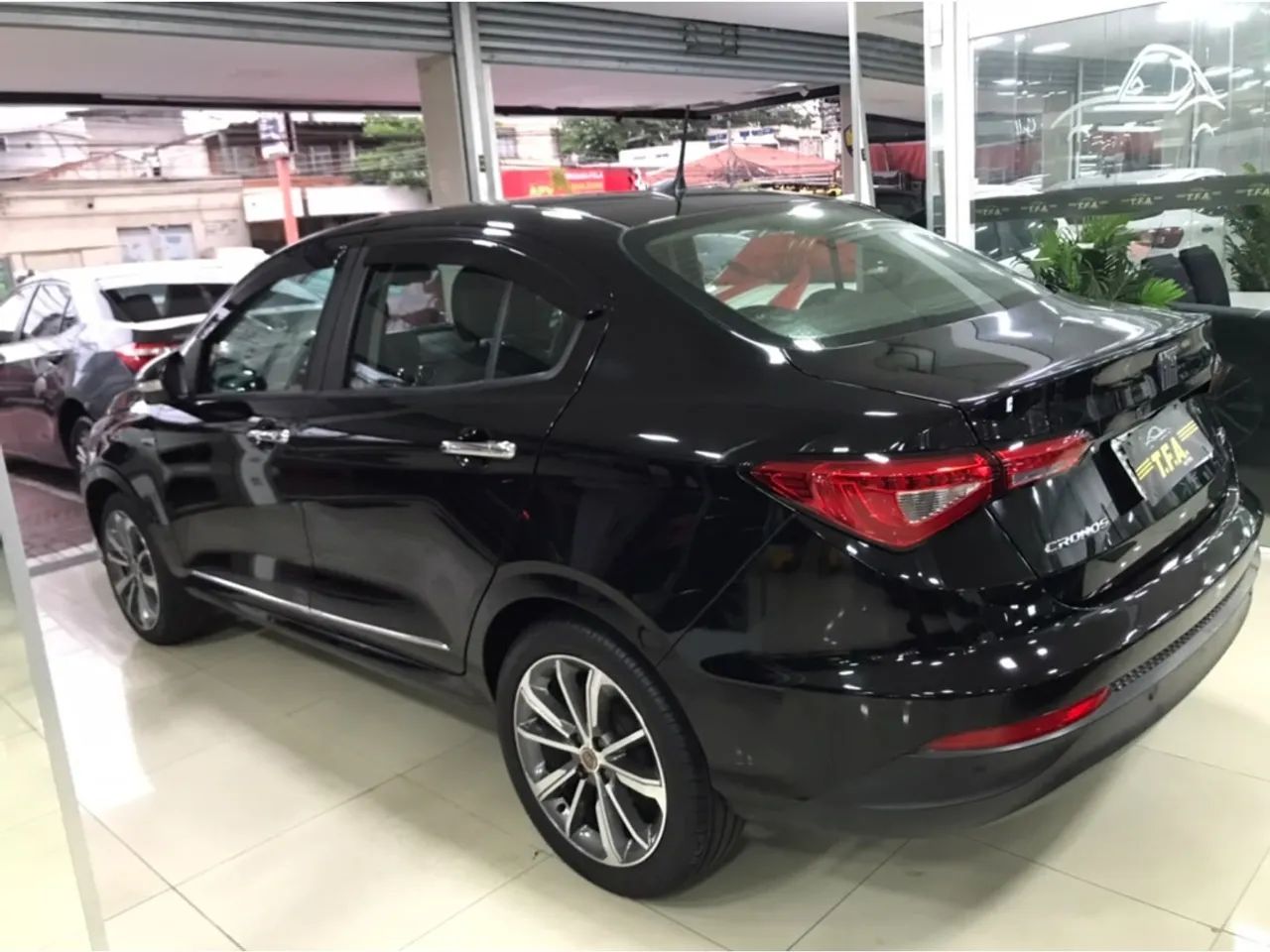 Fiat Cronos Precision 1.8 16V Flex Aut. 2019 - Foto 4
