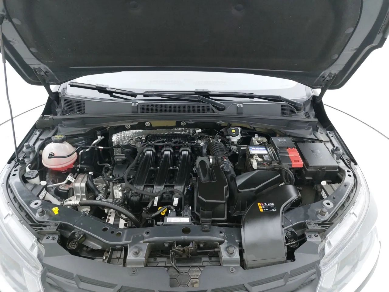 Chevrolet Onix Activ 1.4 8V Flex Aut. 4P, foto 10 de 18