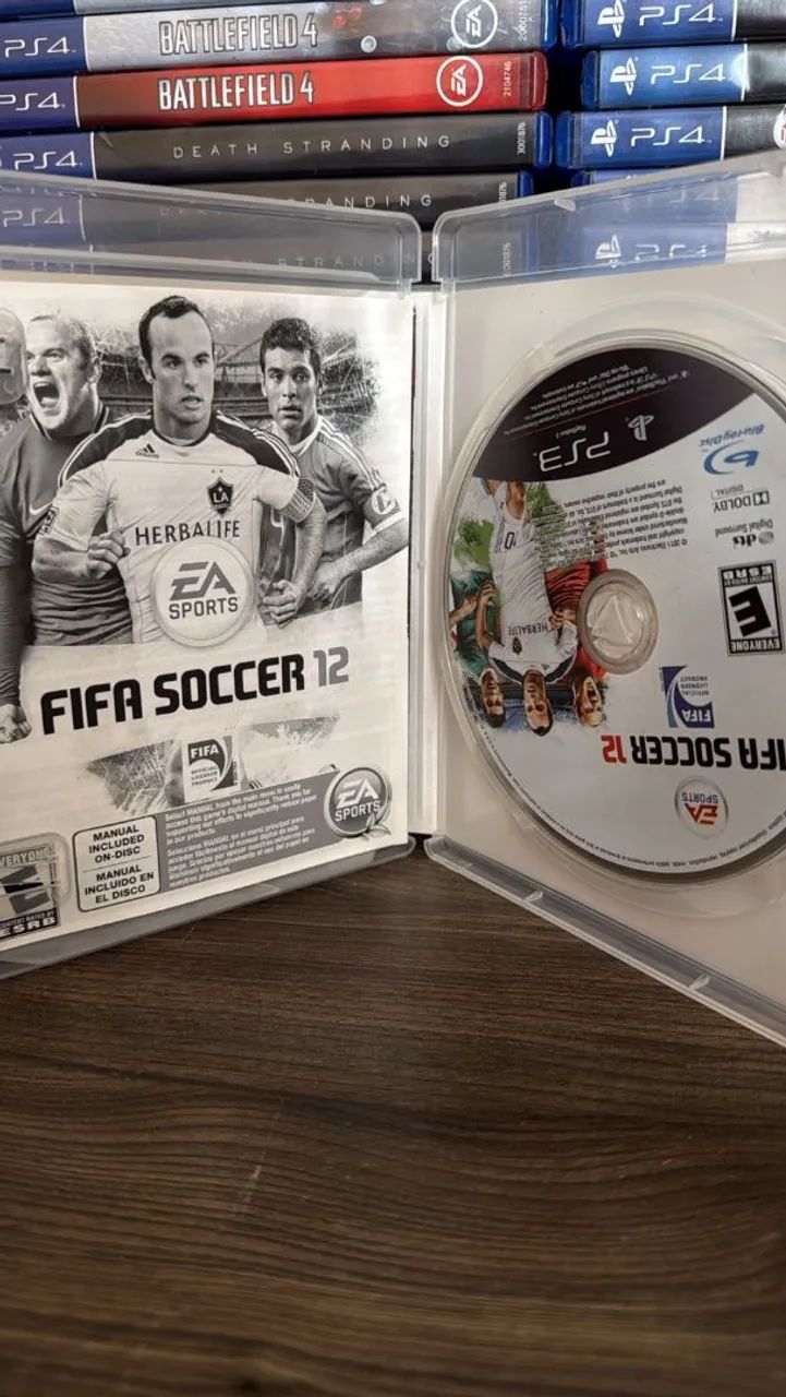 FIFA 12 PS3 - Foto 3