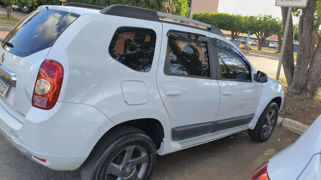 Renault Duster Dynamique 2.0 Hi-flex 16V Mec. 2013