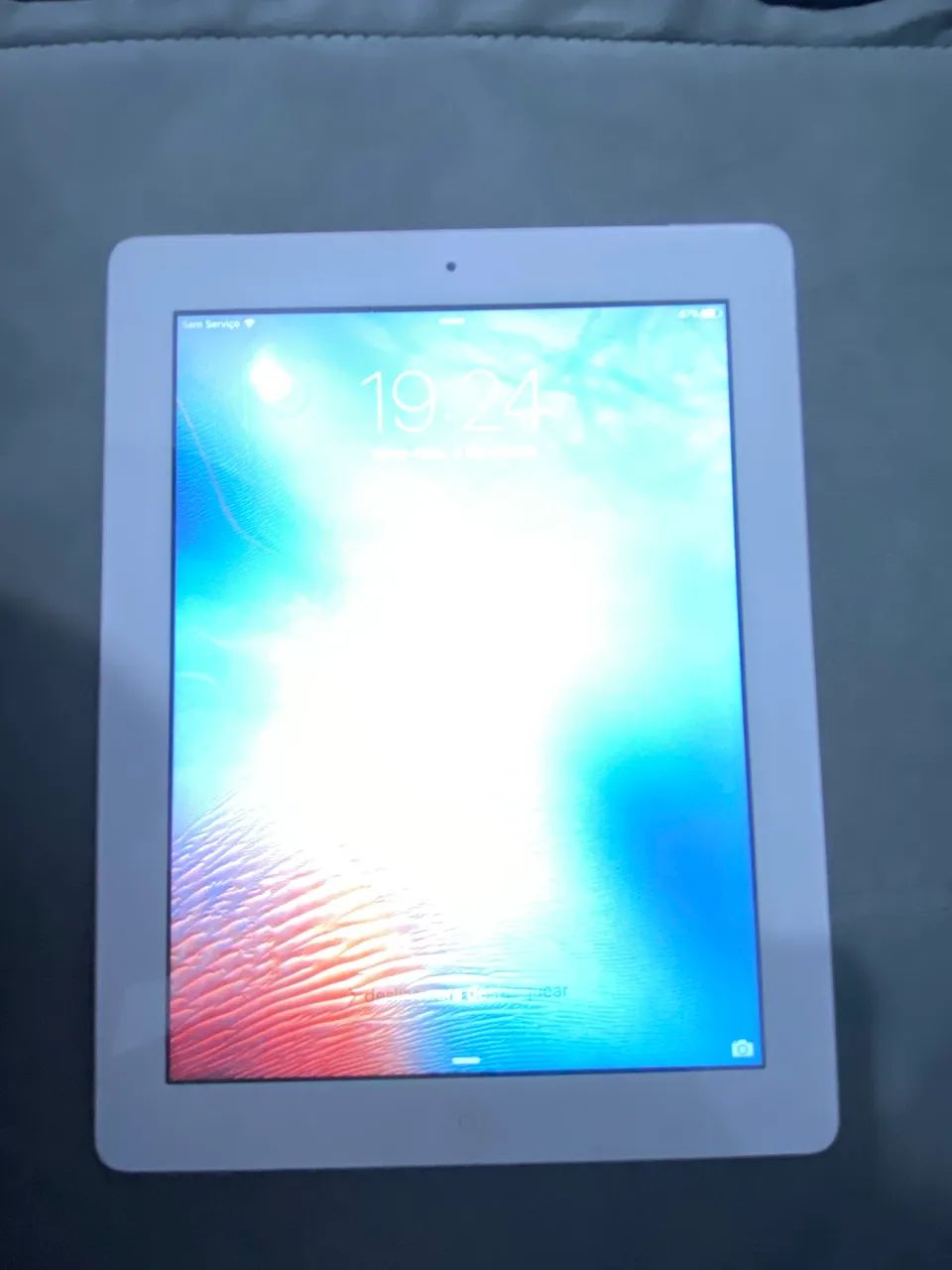 Vendo iPad geração 3 semi novo top com entrada de chip  - Foto 2