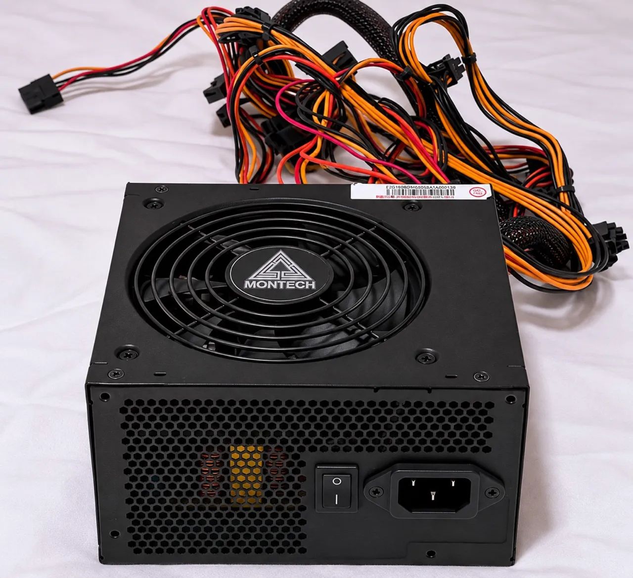 Fonte Montech Beta 650W 80 Plus Bronze