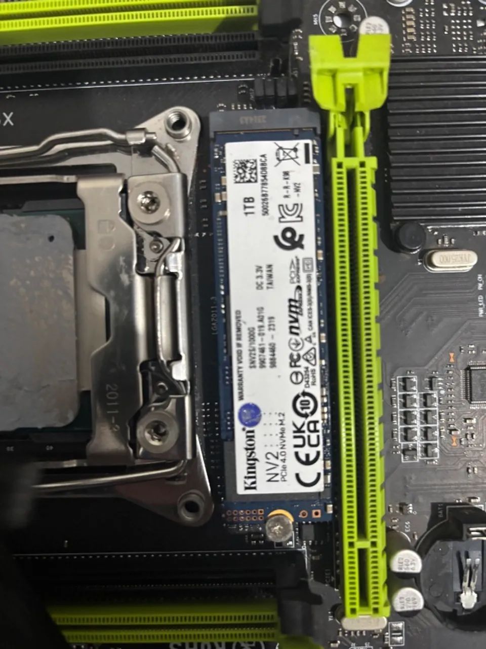 Nv2  1tb kingston