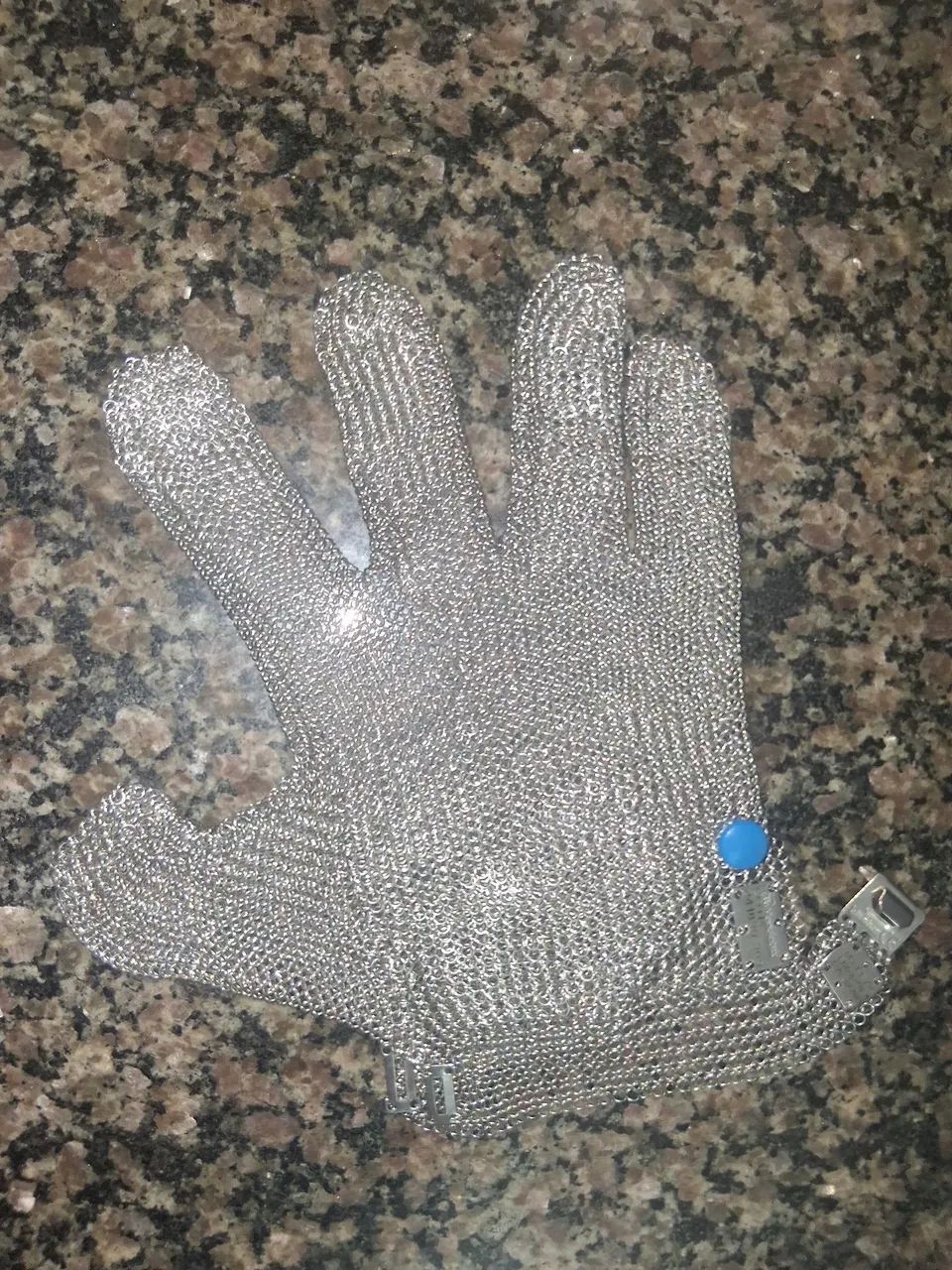 LUVA DE AÇO 