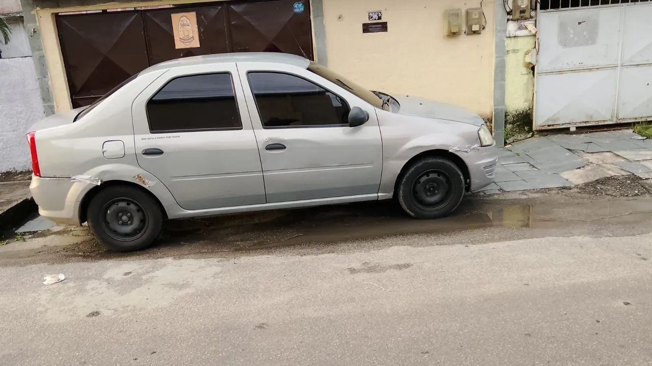 Renault Logan 2011