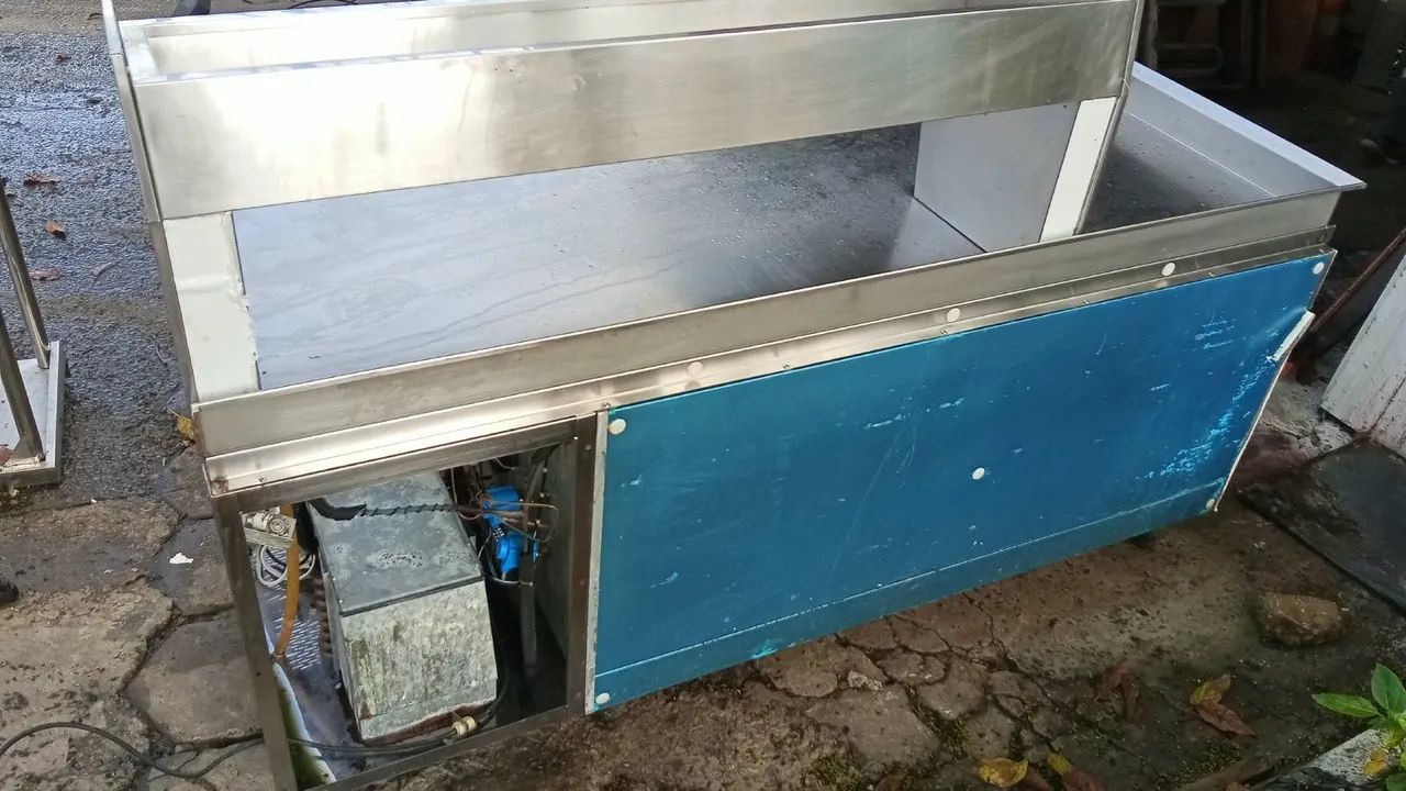 Balcão refrigerado C/codimentadora Macom 2.00x70 220v - Foto 3