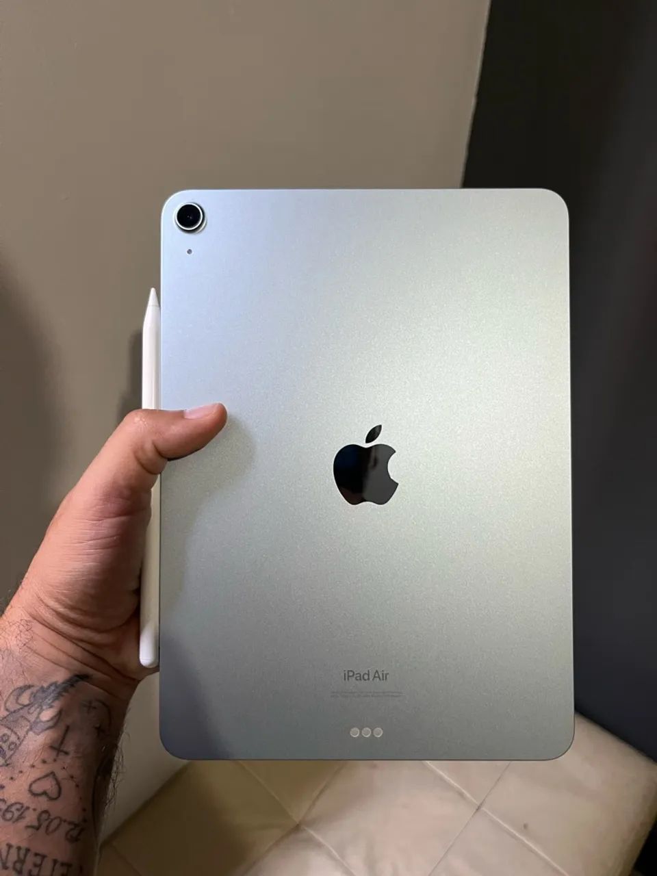 iPad Air M2
