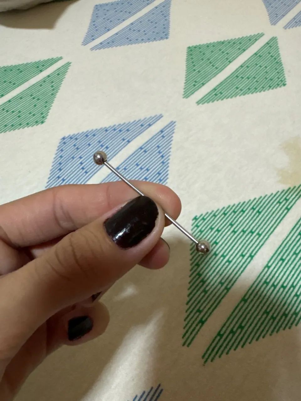Piercing transversal orelha - Foto 2
