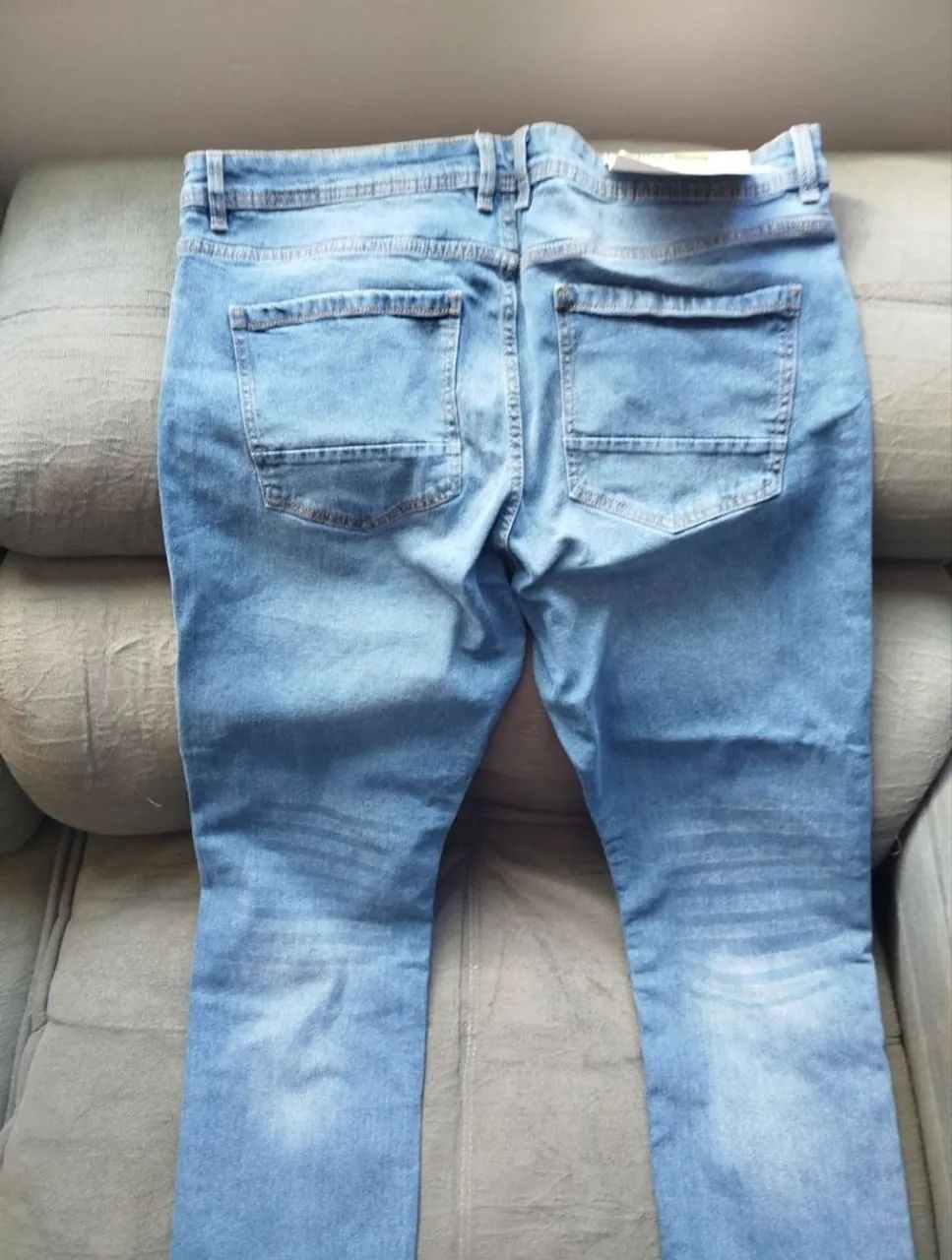 Vendo calça da Livergy novíssima - Foto 2