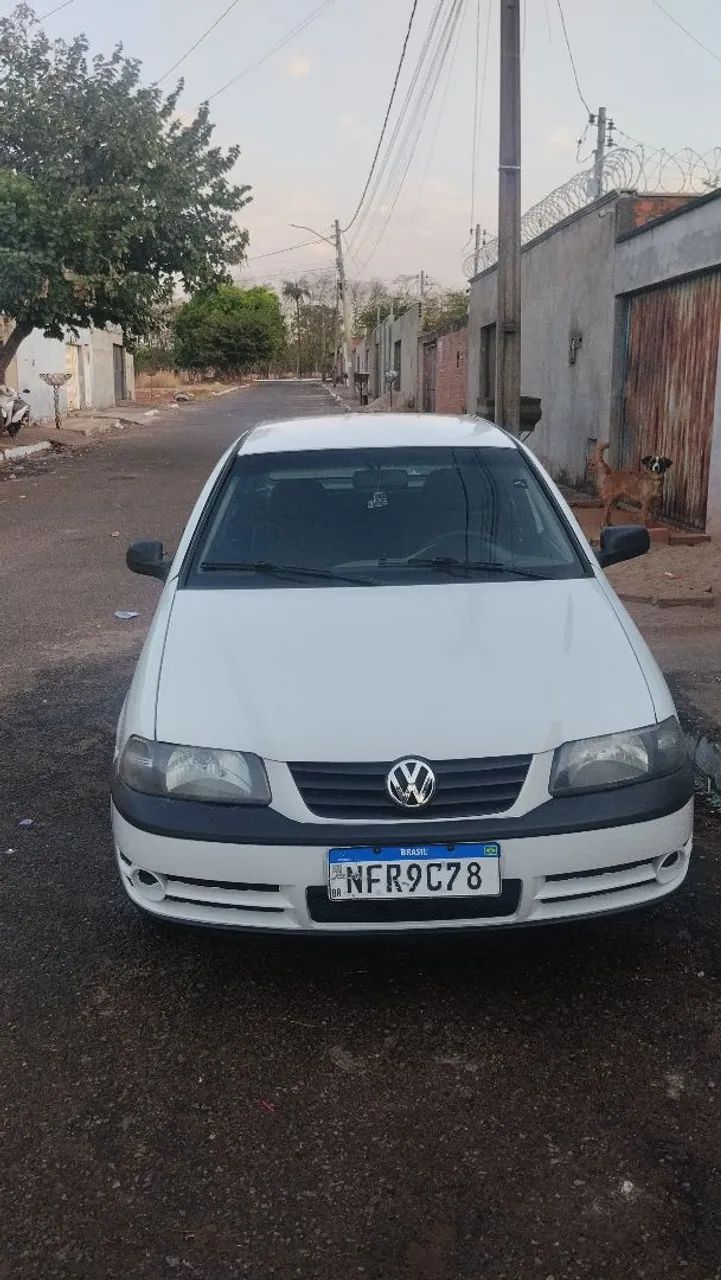 Volkswagen Gol Geração III Plus 1.0 MI 16V Gasolina Mec. 4P 2005