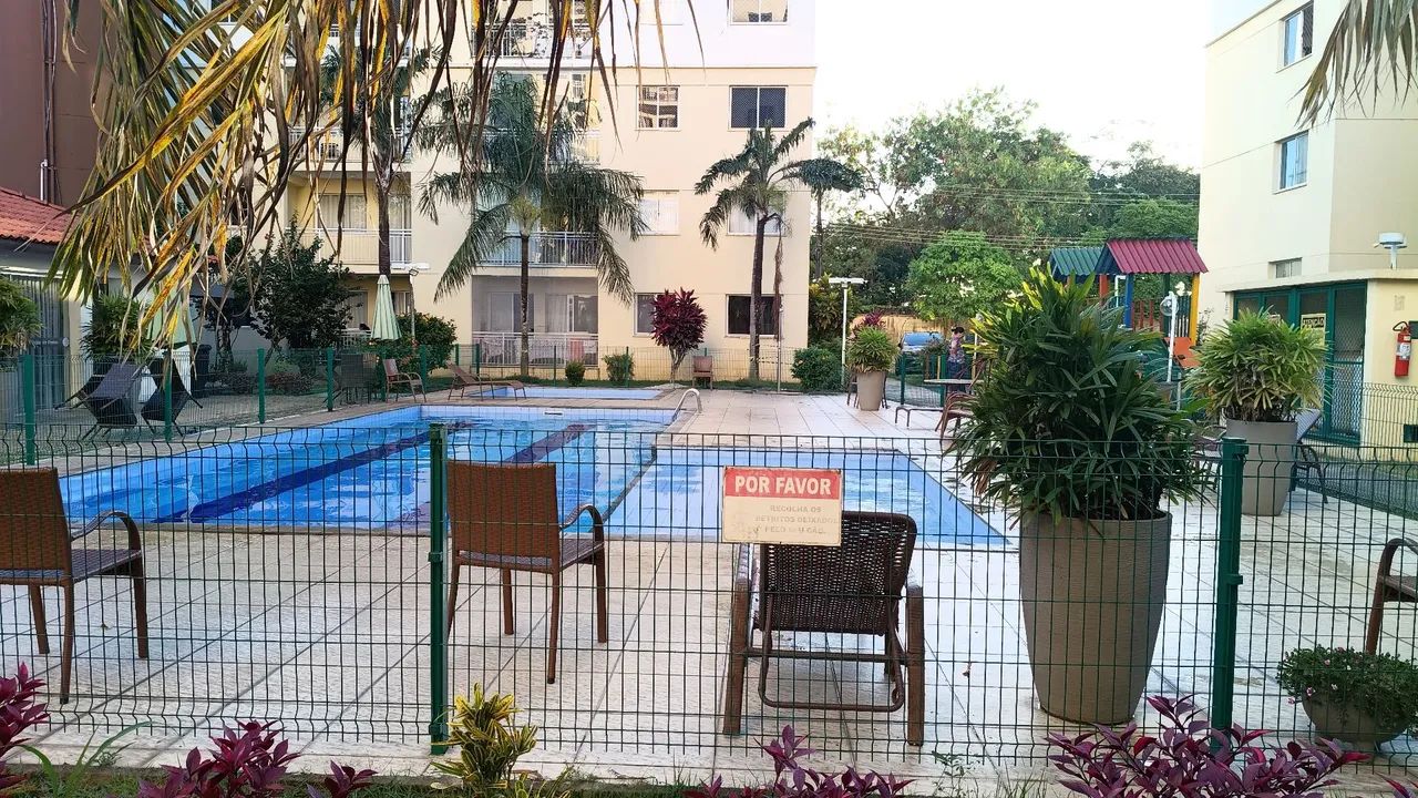 Vendo . Apartamento 3 Dormitórios. Zona Oeste. 