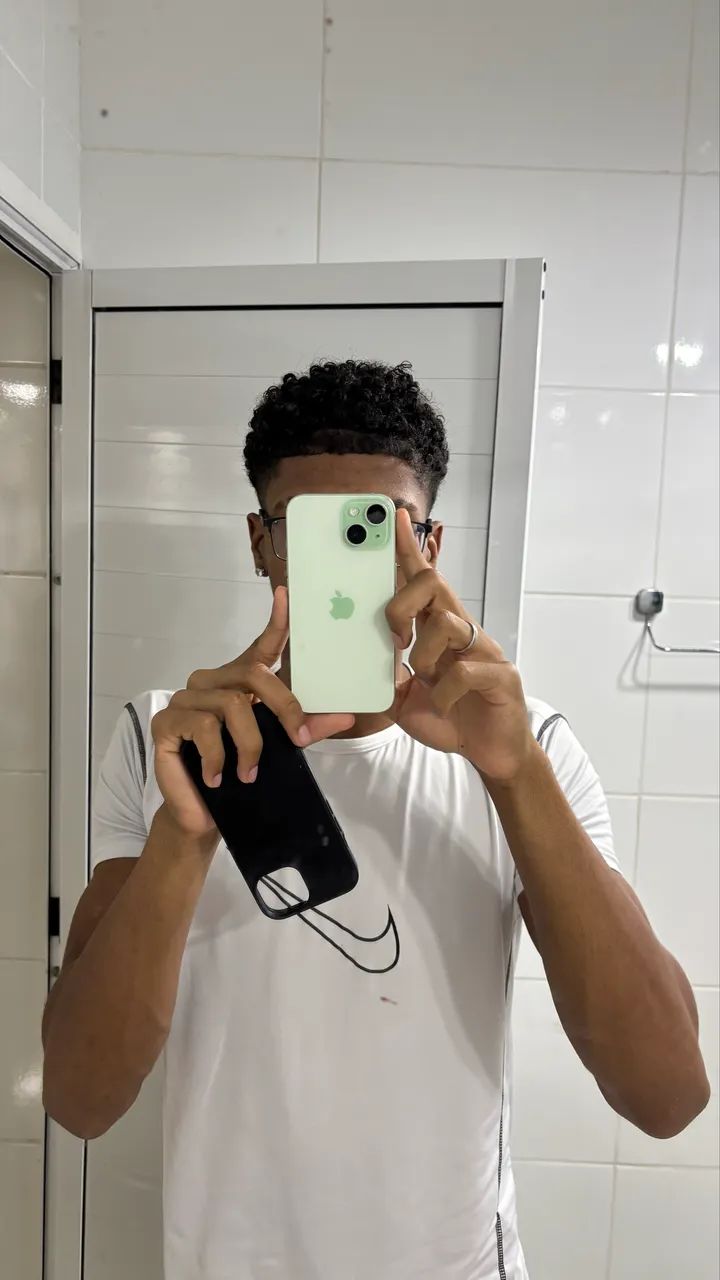 VENDO IPHONE 15 VERDE 3000$/ou samsung S - Foto 2