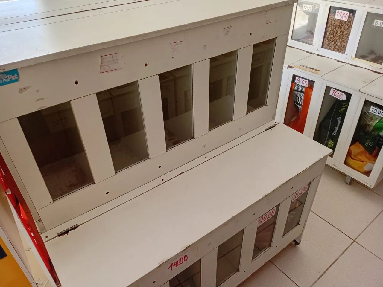 Vendo expositor pra Rações  - Foto 5