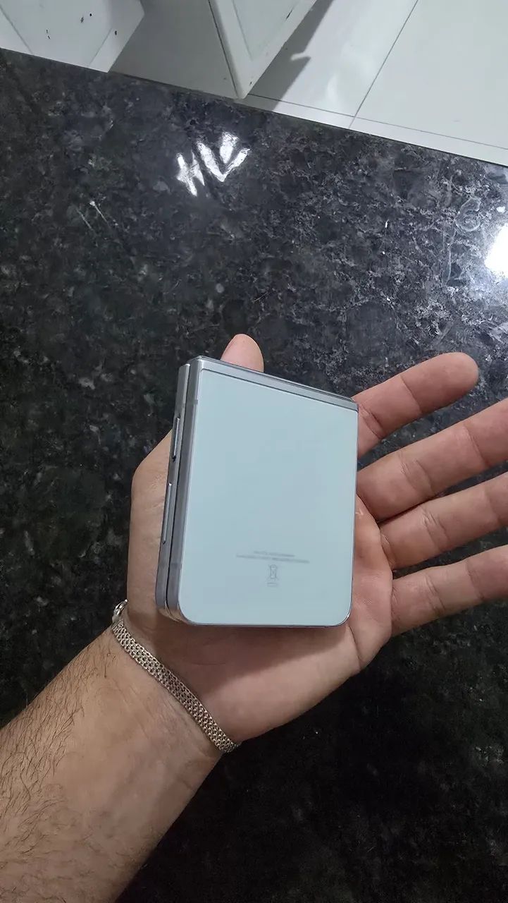 Galax z flip 5 - Foto 4