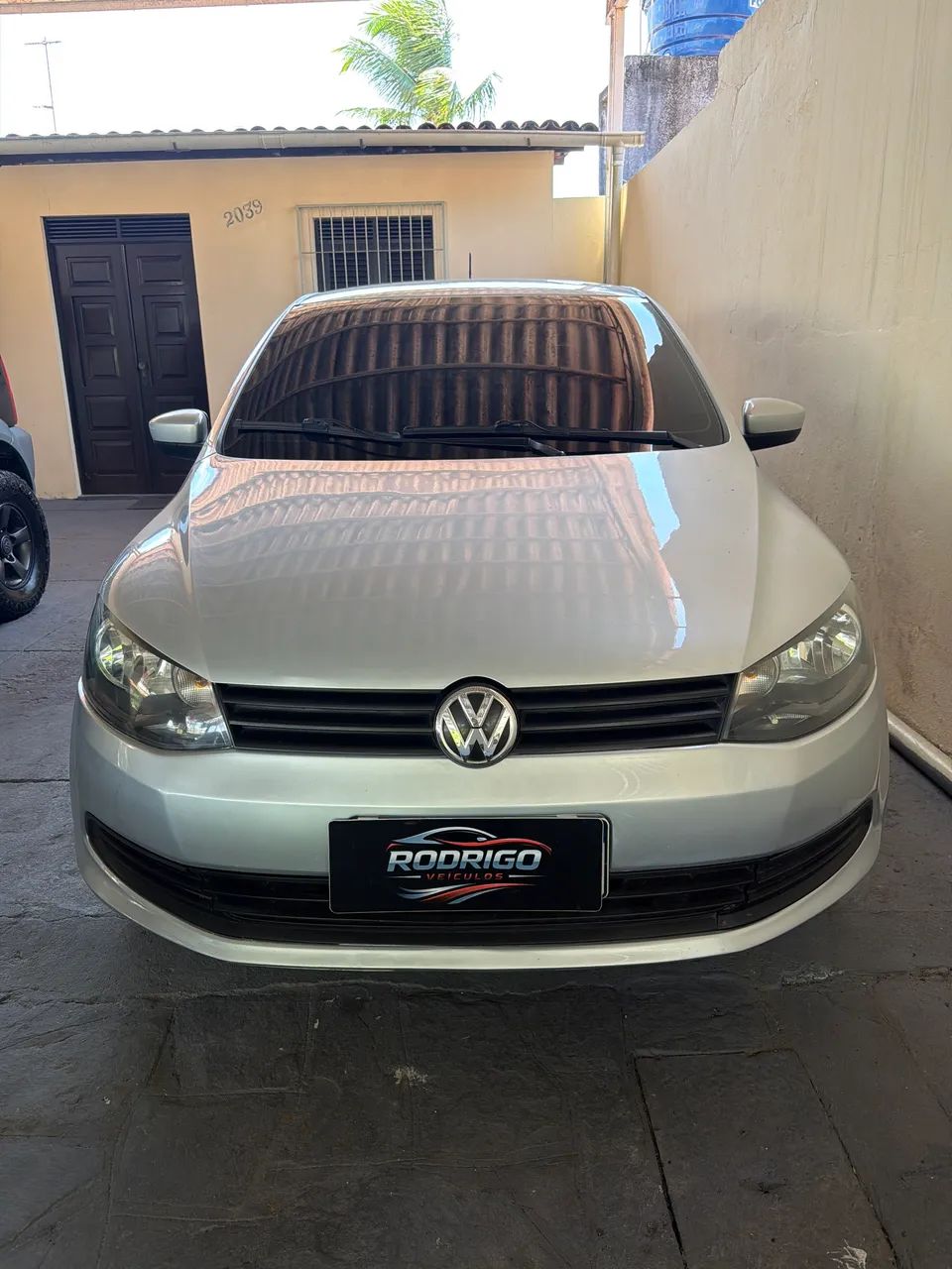 Volkswagen Gol GOL TRENDLINE 1.0 T.FLEX 8V 5P 2015