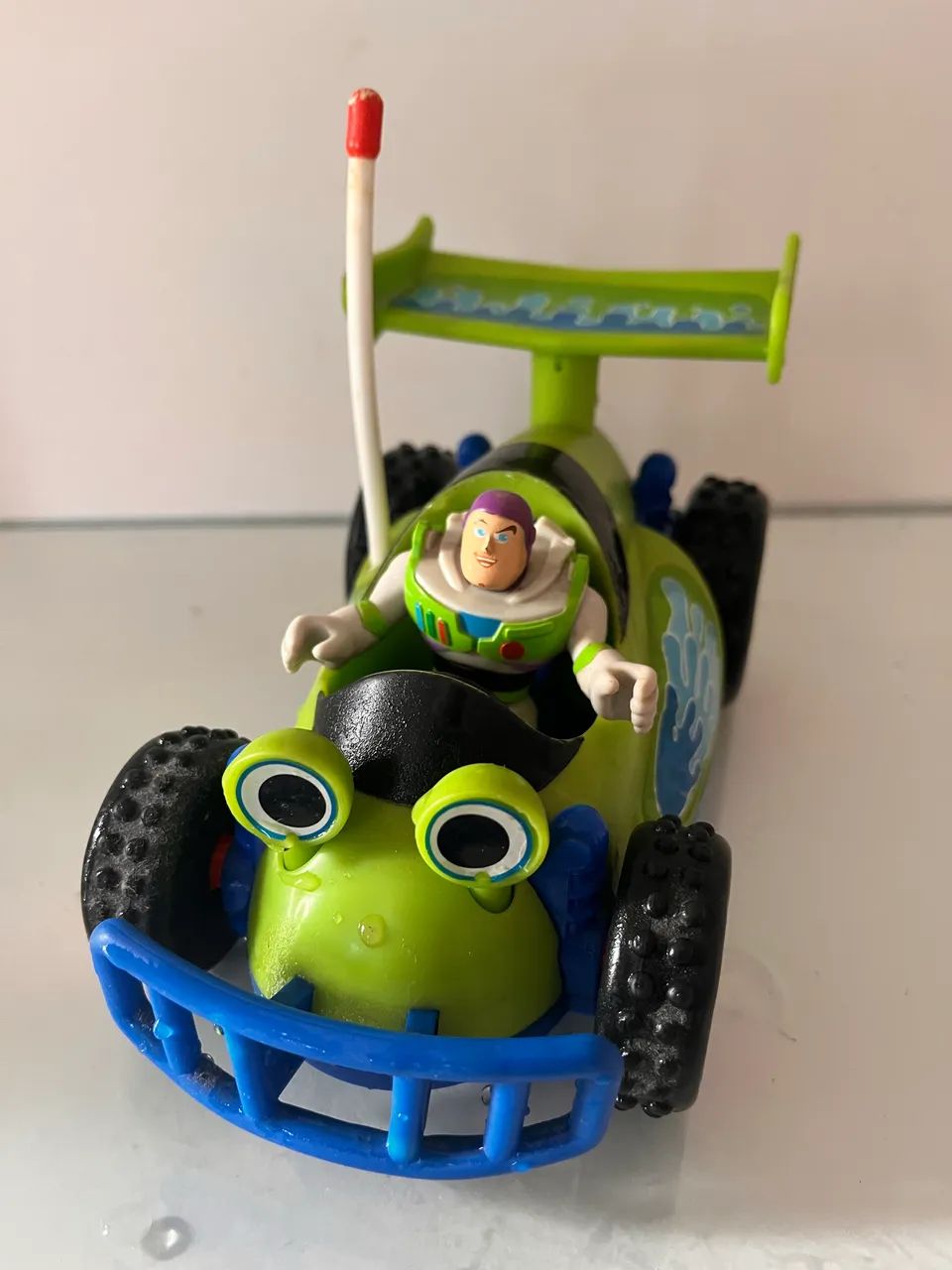 Boneco buzz lightyear + carrinho imaginext - Foto 3