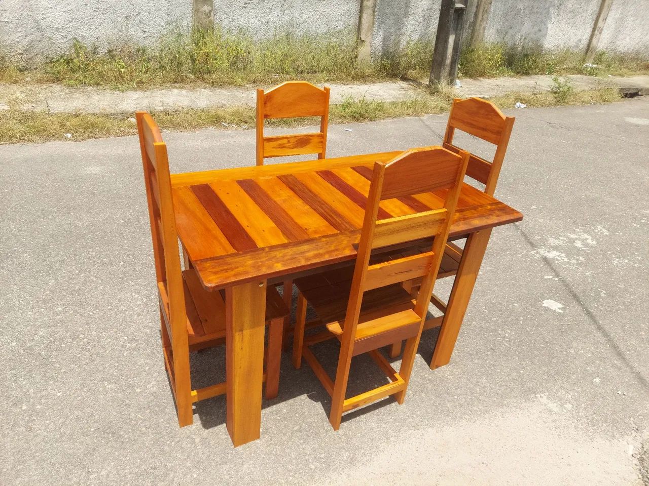Mesa com 4 cadeiras/ Último jogo em estoque! - Foto 2