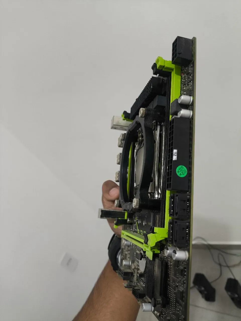 VENDO Kit Placa-Mãe X99 + Processador + Aircooler - Foto 2