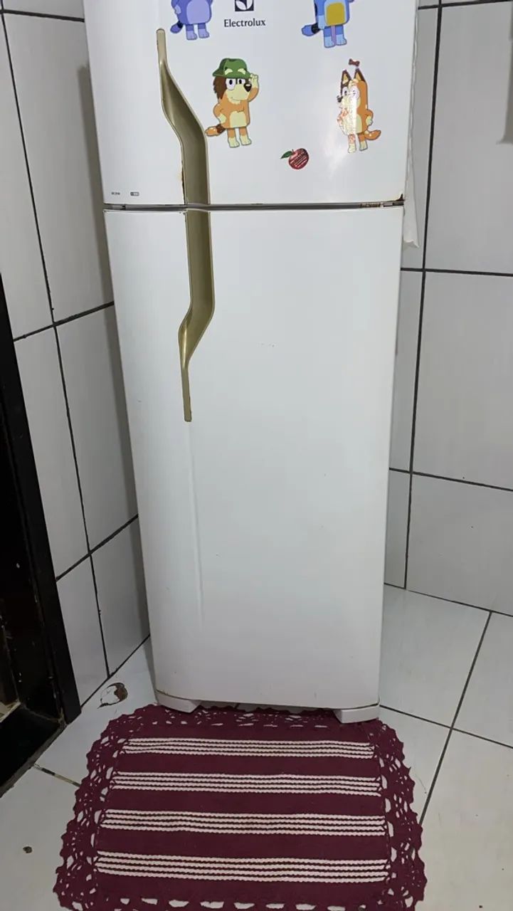 Móveis usados com marca de uso mais tudo conservado  - Foto 3