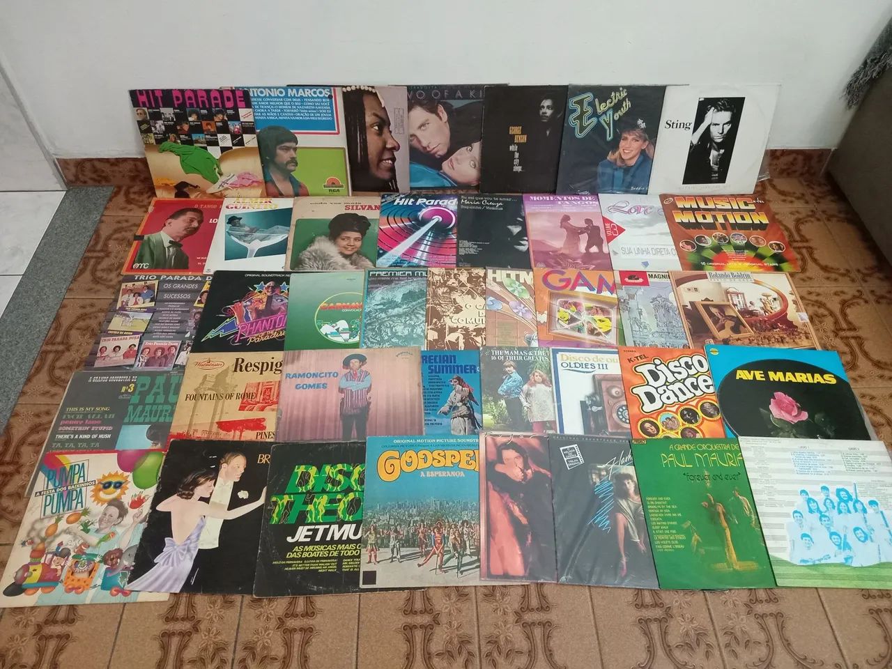 Lote de 75 discos de vinil  - Foto 3