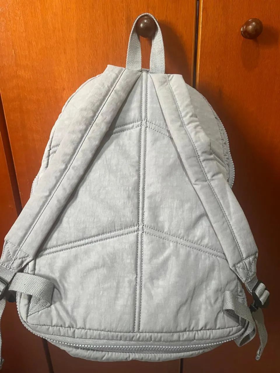 Mochila Kipling Harper - 27 L expansível - nova - Foto 4
