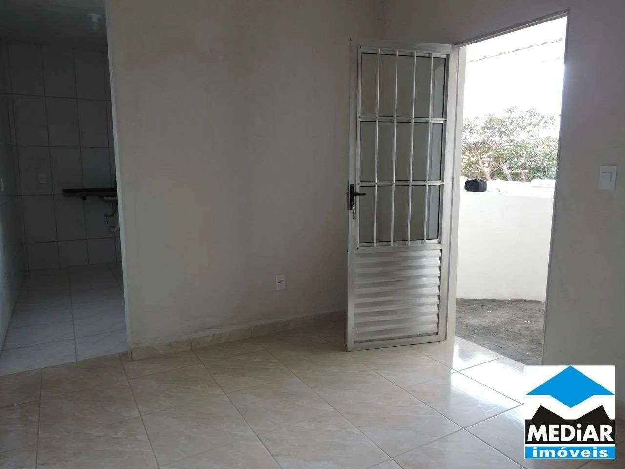 Casa com 2 quartos para alugar em Belo Horizonte - Foto 4